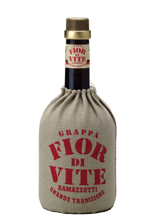 Fior de Vite Grappe 40 % 70 cl. N 
PR7048/1120`11 