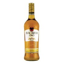 Bacardi Oro 37.5 %  70 cl. N 
BM7217/0069`9