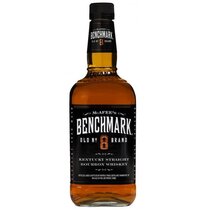 Benchmark Whiskey Bourbon 40 %  70 cl. N
DW7411/3739